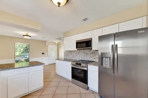 405 Tudor Court Deer Park TX 77536