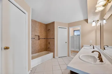 405 Tudor Court Deer Park TX 77536