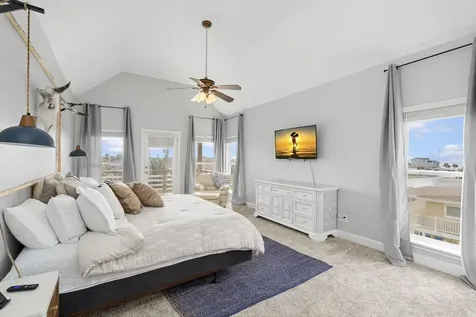 3814 Brewster Key Galveston TX 77554