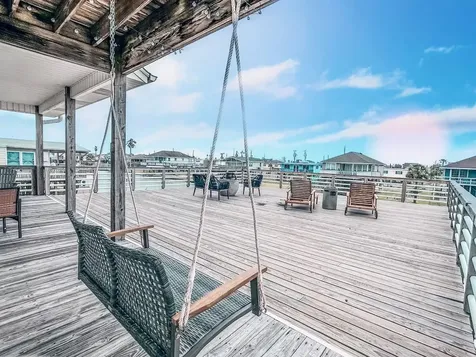 3814 Brewster Key Galveston TX 77554