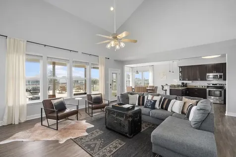 3814 Brewster Key Galveston TX 77554