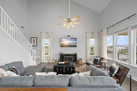 3814 Brewster Key Galveston TX 77554