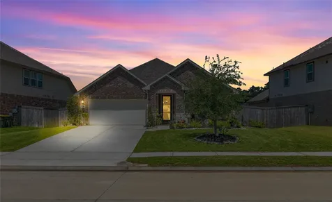 7045 Lauren Oak Drive Conroe TX 77304