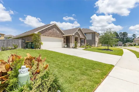 7045 Lauren Oak Drive Conroe TX 77304
