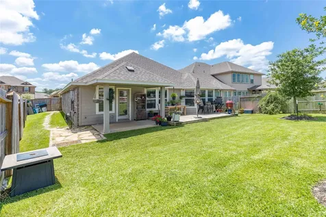 7045 Lauren Oak Drive Conroe TX 77304