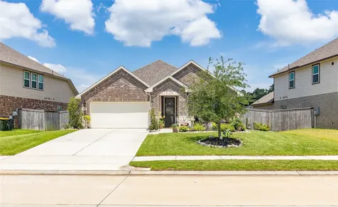 7045 Lauren Oak Drive Conroe TX 77304