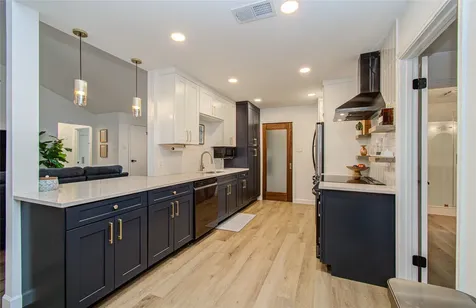 12218 Tawakom Drive Tomball TX 77375