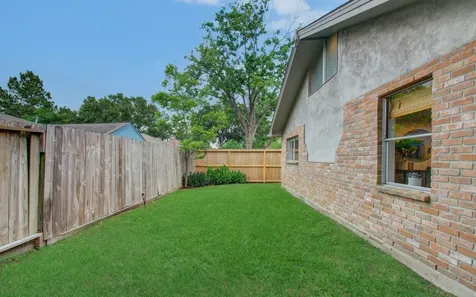 12218 Tawakom Drive Tomball TX 77375
