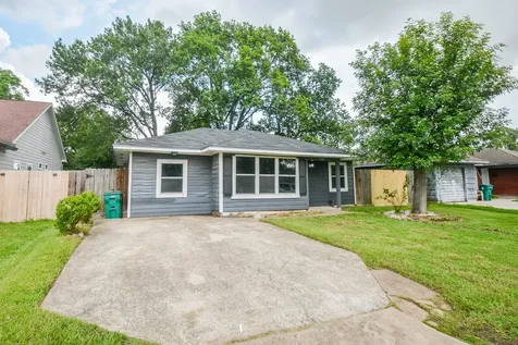 2109 Pomona Drive Pasadena TX 77506