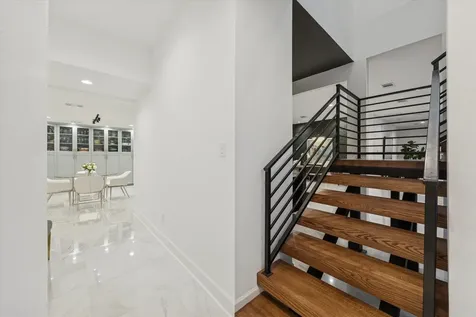 45 Patti Lynn Lane Houston TX 77024