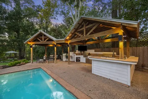 45 Patti Lynn Lane Houston TX 77024