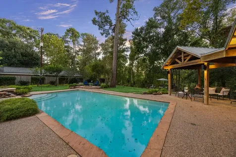 45 Patti Lynn Lane Houston TX 77024