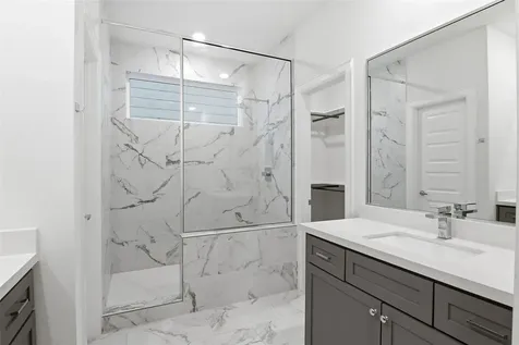 2733 Eado Edge Court Houston TX 77020