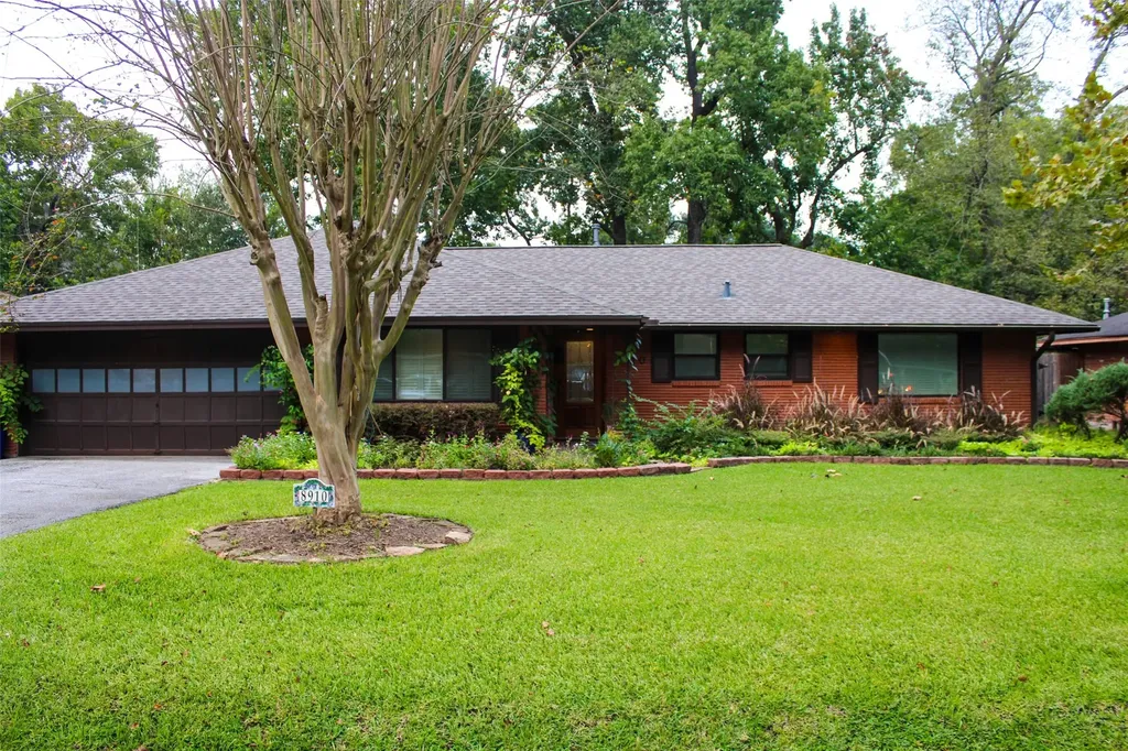 8910 Greiner Drive Houston TX 77080