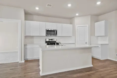 1950 Stargazer Lane Angleton TX 77515