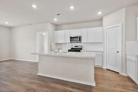 1950 Stargazer Lane Angleton TX 77515