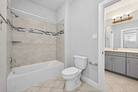 13236 Tracewood Hills Lane Houston TX 77044