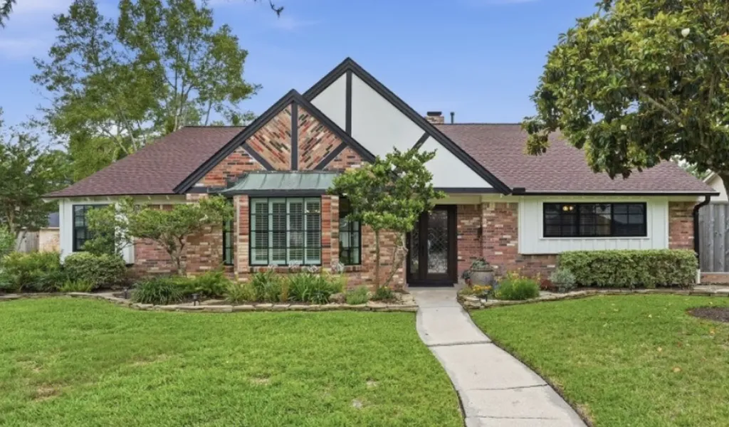 5927 Valkeith Drive Houston TX 77096