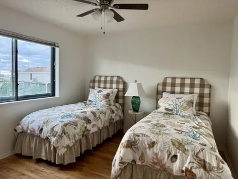 339 Admiral Circle Tiki Island TX 77554
