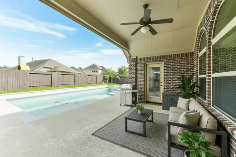 16718 Lake Limestone Lane Houston TX 77044
