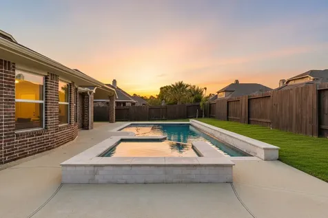 16718 Lake Limestone Lane Houston TX 77044