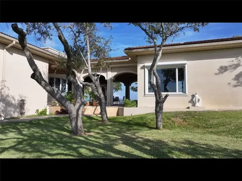 45 Jefferson Avenue Port Lavaca TX 77979