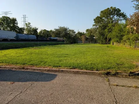 4301 Effie Street Bellaire TX 77401