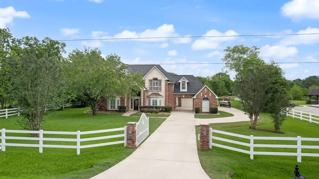 12010 Live Oak Drive Magnolia TX 77354