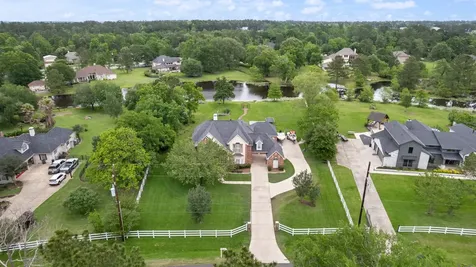 12010 Live Oak Drive Magnolia TX 77354