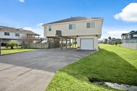 16507 Captain Kidd Road Jamaica Beach TX 77554
