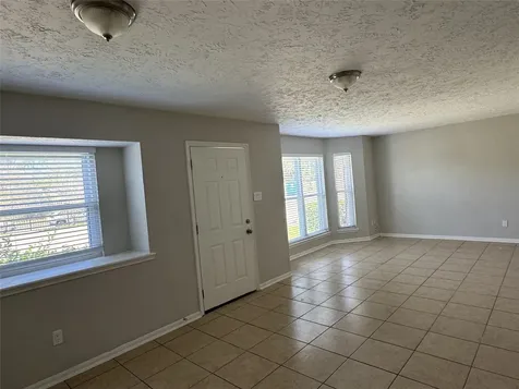 3818 Willow Springs Lane Houston TX 77080