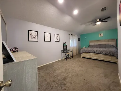 9406 Walnut Glen Drive Houston TX 77064