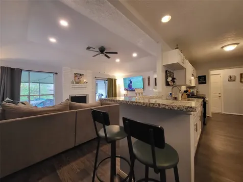 9406 Walnut Glen Drive Houston TX 77064