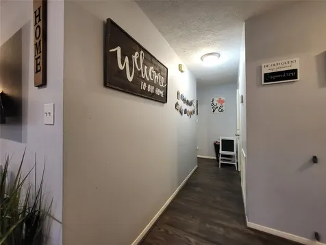9406 Walnut Glen Drive Houston TX 77064