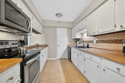 4064 Belle Park Drive 4064 Houston TX 77072