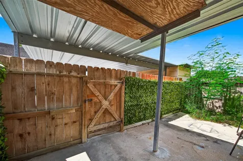 4064 Belle Park Drive 4064 Houston TX 77072
