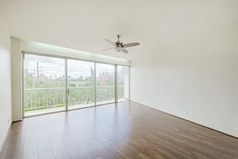 5050 Woodway Drive 3m Houston TX 77056