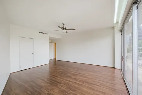 5050 Woodway Drive 3m Houston TX 77056