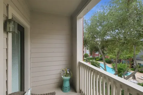 1330 Old Spanish Trail 4310 Houston TX 77054