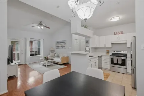 1330 Old Spanish Trail 4310 Houston TX 77054