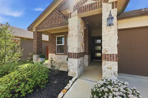 2304 W Winding Pines Drive Tomball TX 77375