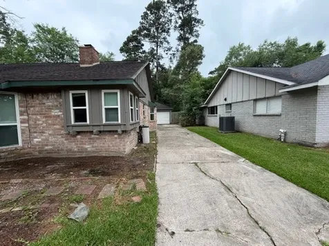 1902 Shadow Rock Drive Houston TX 77339