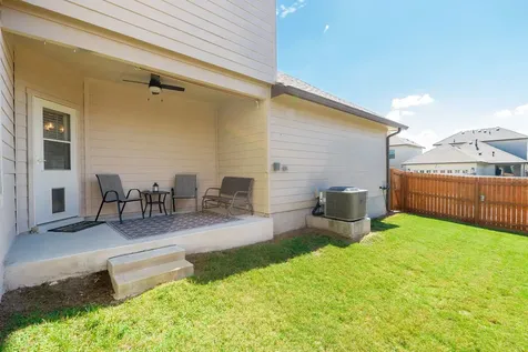 840 Mineral Wells Lane College Station TX 77845