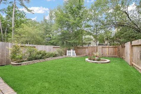 7 Wineberry Place The Woodlands TX 77382