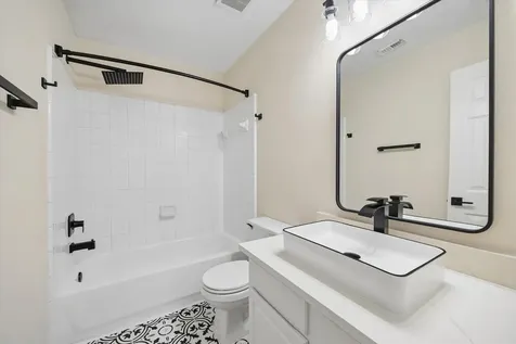 7 Wineberry Place The Woodlands TX 77382