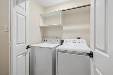 7 Wineberry Place The Woodlands TX 77382