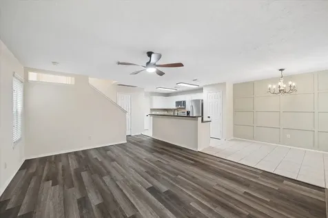 7 Wineberry Place The Woodlands TX 77382