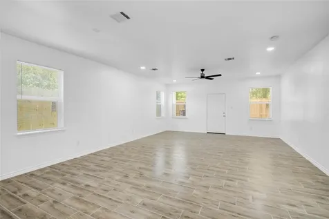 9932 Fillmore Street Houston TX 77029
