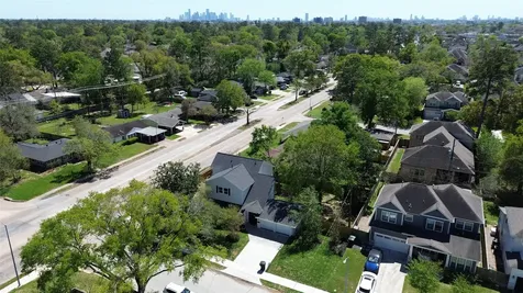 1207 Martin Street Houston TX 77018