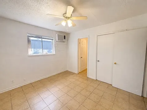 3906 Video St F Dickinson TX 77539